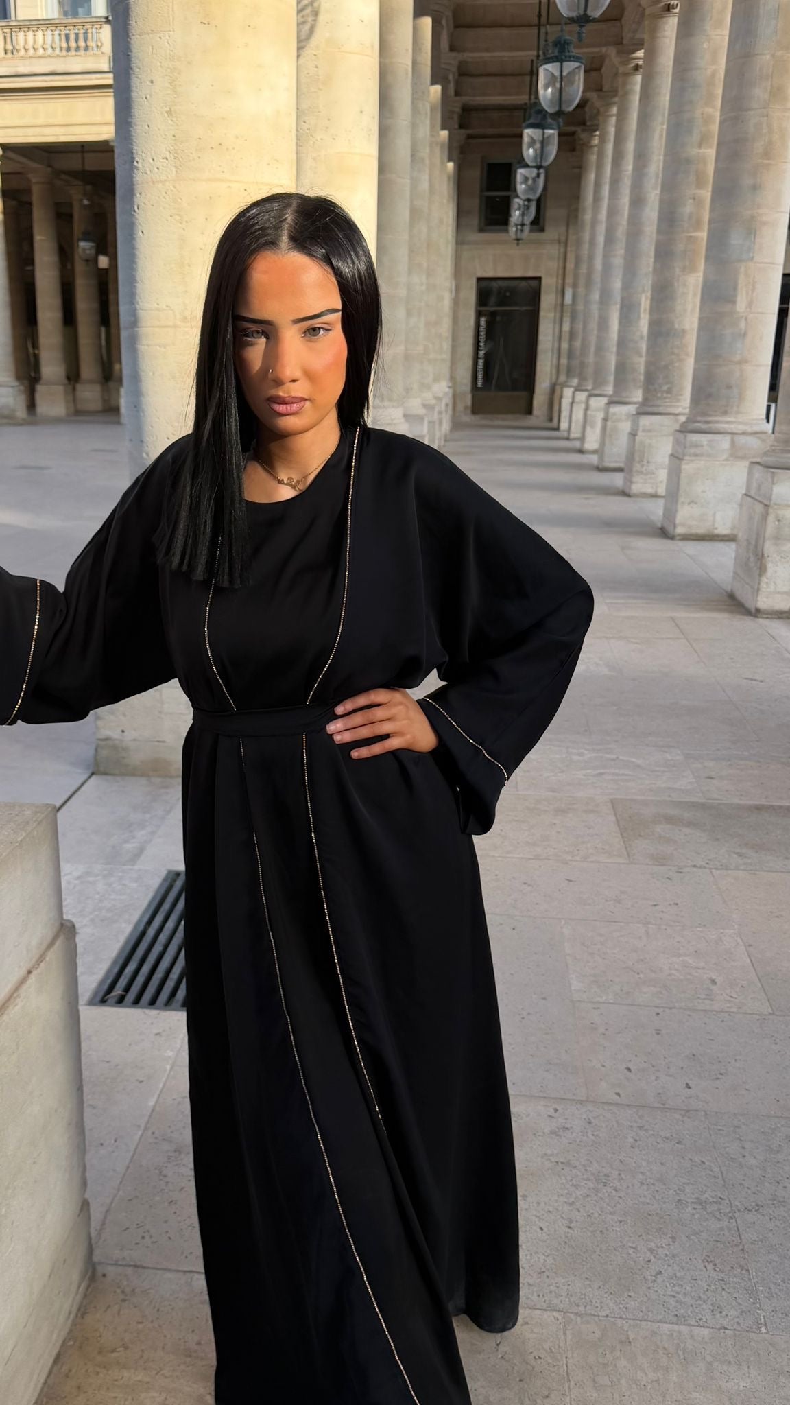 Abaya Al Amira